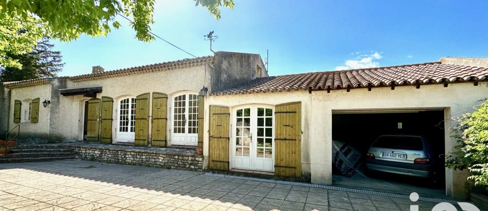 Traditional house 5 rooms of 155 m² in Orange (84100)