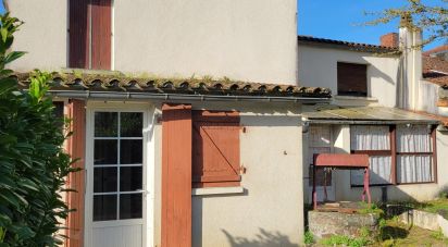 Traditional house 10 rooms of 170 m² in Réaumur (85700)