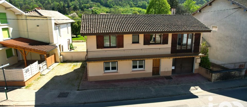 Maison de village 3 pièces de 104 m² à Jasseron (01250)