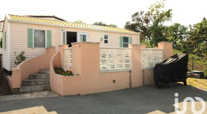 Maison 2 pièces de 32 m² à Roquebrune-sur-Argens (83520)