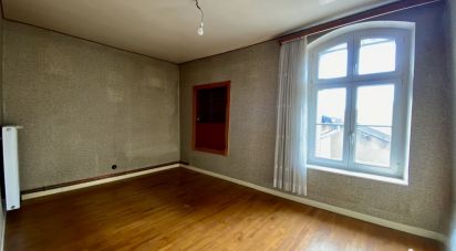 Maison 10 pièces de 115 m² à Hombourg-Haut (57470)
