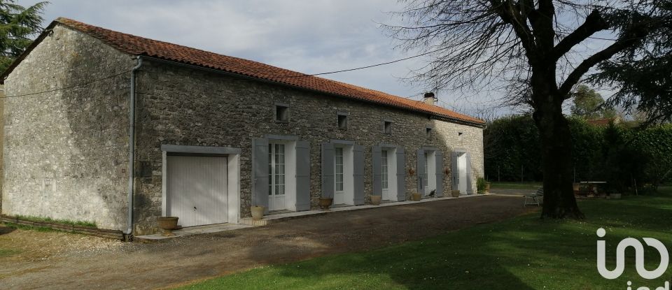 Maison 5 pièces de 118 m² à Razac-de-Saussignac (24240)