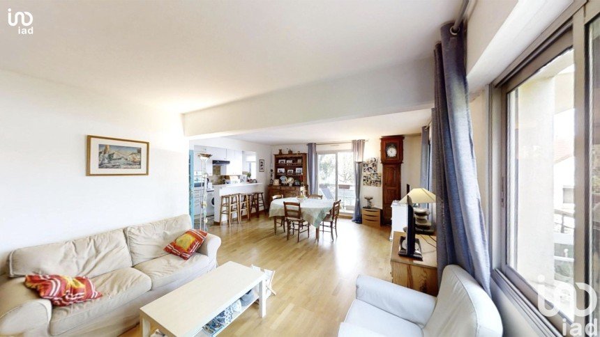 Apartment 4 rooms of 73 m² in Le Raincy (93340)