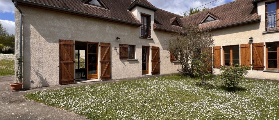 House 8 rooms of 174 m² in Plaisir (78370)