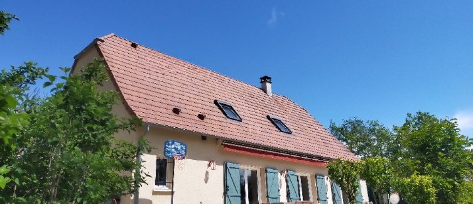 Traditional house 5 rooms of 140 m² in Cuzance (46600)