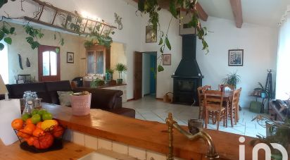 Traditional house 6 rooms of 127 m² in Tonnay-Charente (17430)