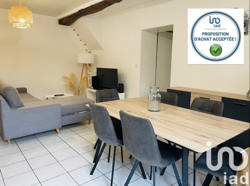 Town house 3 rooms of 88 m² in Lys-Haut-Layon (49310)