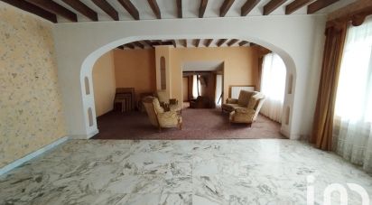 House 6 rooms of 300 m² in Fortan (41360)