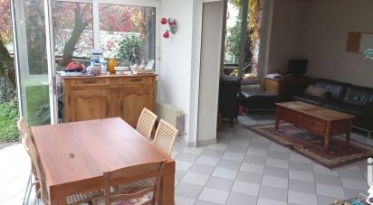 House 8 rooms of 120 m² in Créteil (94000)