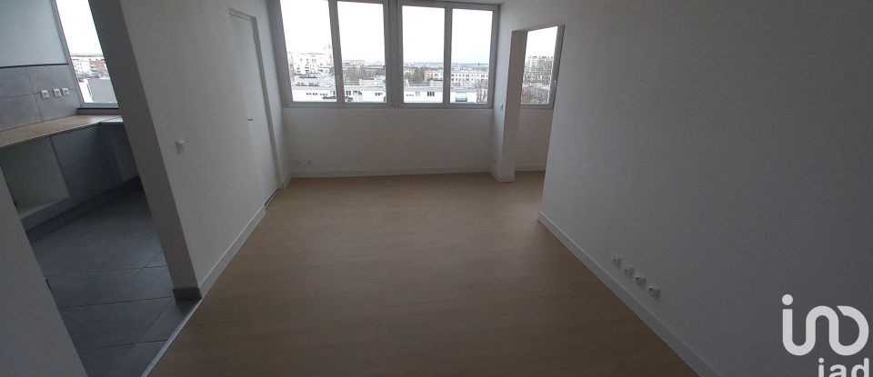 Apartment 2 rooms of 40 m² in Orly (94310)