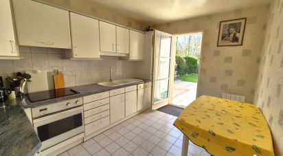 Traditional house 5 rooms of 130 m² in Gallardon (28320)