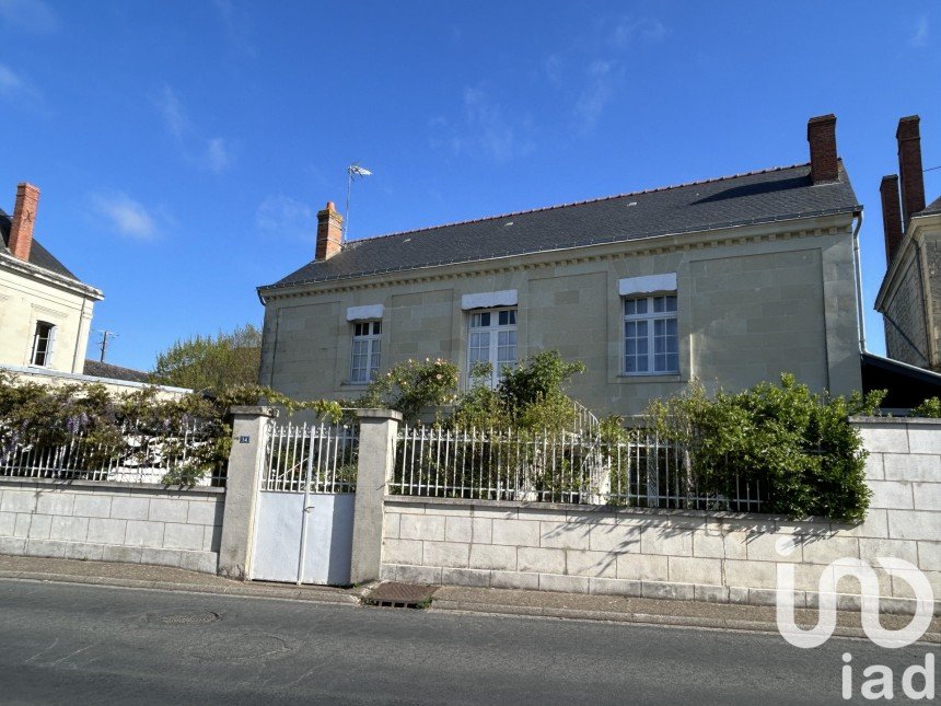 Maison de village 7 pièces de 156 m² à Le Puy-Notre-Dame (49260)