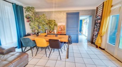 Traditional house 6 rooms of 163 m² in Mousseaux-sur-Seine (78270)