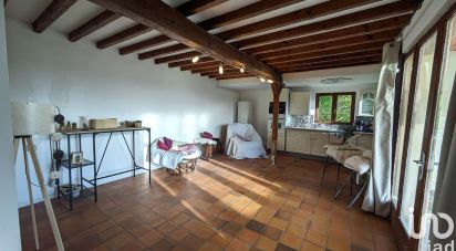 Country house 5 rooms of 94 m² in Mézilles (89130)