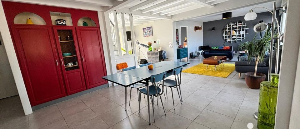 Maison 7 pièces de 150 m² à Angers (49000)