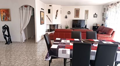 House 5 rooms of 111 m² in Garéoult (83136)