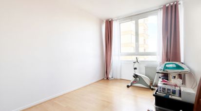 Appartement 4 pièces de 77 m² à Aubervilliers (93300)