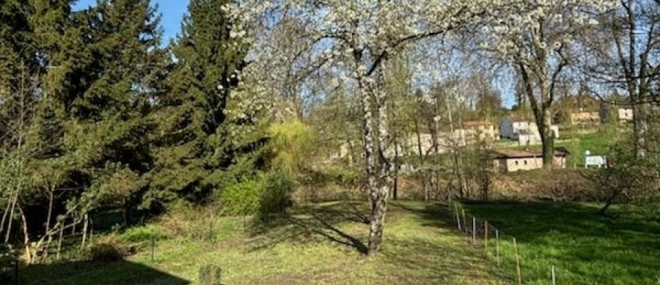 House 3 rooms of 70 m² in Fontenoy-le-Château (88240)