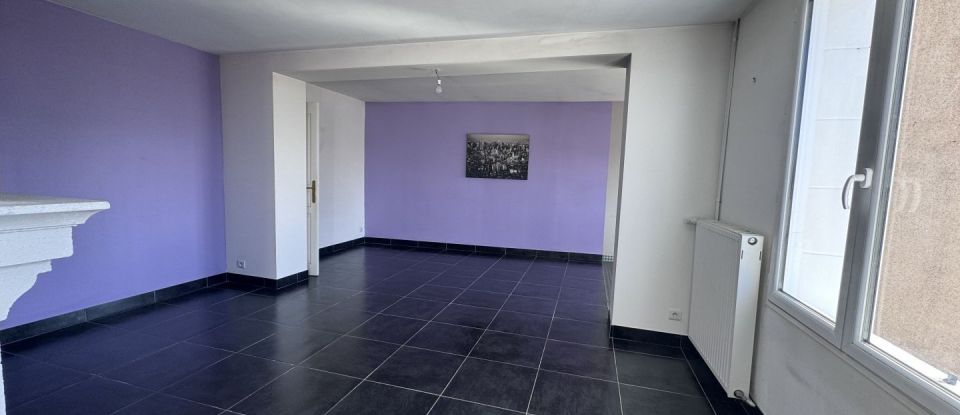 Maison 6 pièces de 132 m² à Luant (36350)