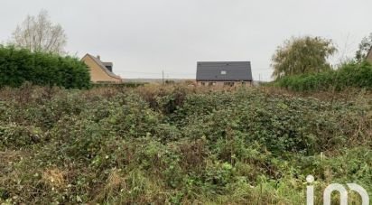 Land of 861 m² in Holque (59143)