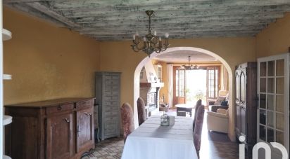 Mansion 6 rooms of 165 m² in Maincy (77950)