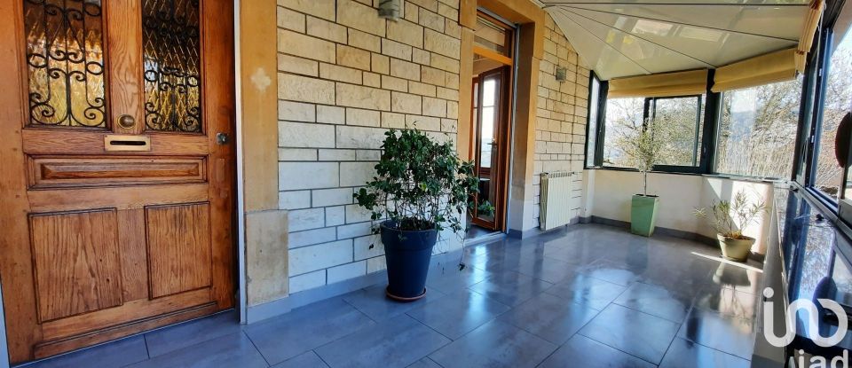House 7 rooms of 157 m² in Moyeuvre-Grande (57250)
