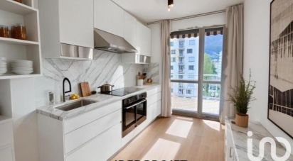Appartement 4 pièces de 81 m² à Échirolles (38130)