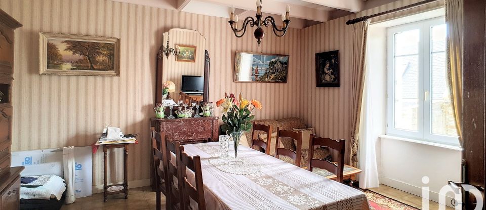 Traditional house 6 rooms of 125 m² in Plouhinec (29780)