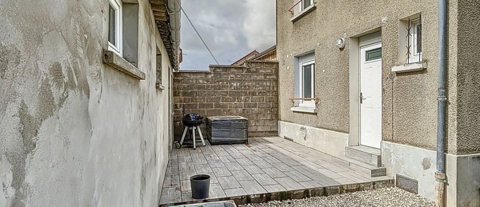 Maison traditionnelle 4 pièces de 67 m² à Châlons-en-Champagne (51000)