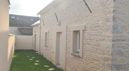 House 6 rooms of 93 m² in Guigneville (45300)