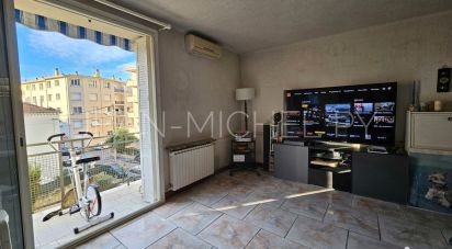 Appartement 5 pièces de 82 m² à Toulon (83200)