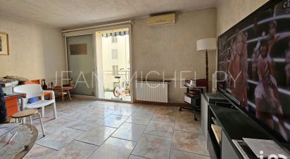 Apartment 5 rooms of 82 m² in Toulon (83200)