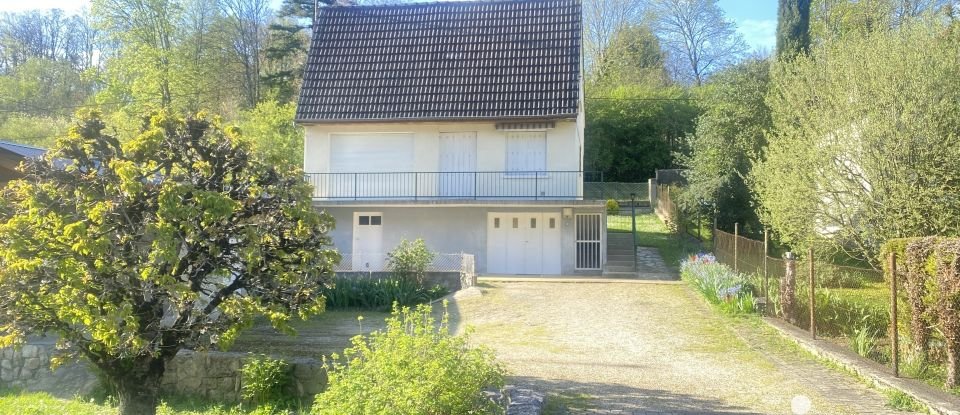Traditional house 5 rooms of 120 m² in Souppes-sur-Loing (77460)