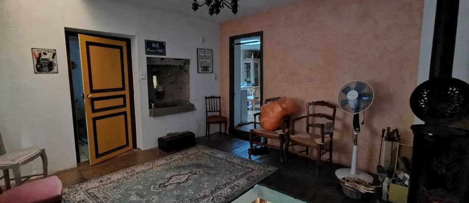 House 6 rooms of 215 m² in Curvalle (81250)