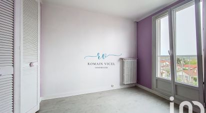Appartement 3 pièces de 67 m² à Saint-Cyr-l'École (78210)