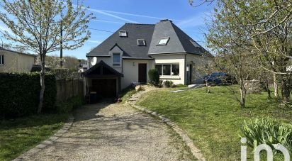 House 6 rooms of 119 m² in Hennebont (56700)