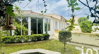 Traditional house 5 rooms of 107 m² in Avignon (84000)