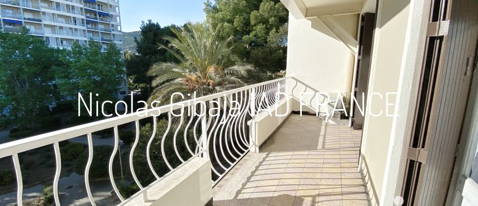 Apartment 3 rooms of 55 m² in Toulon (83100)