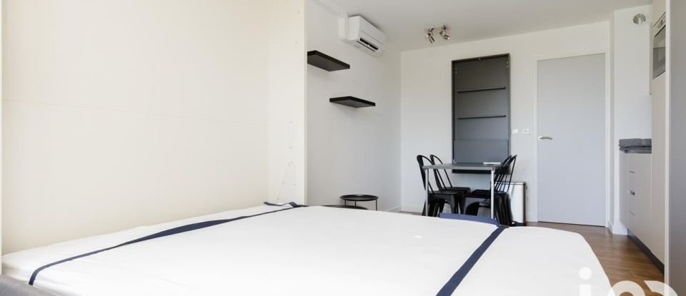 Apartment 2 rooms of 34 m² in CANNES-LA-BOCCA (06150)