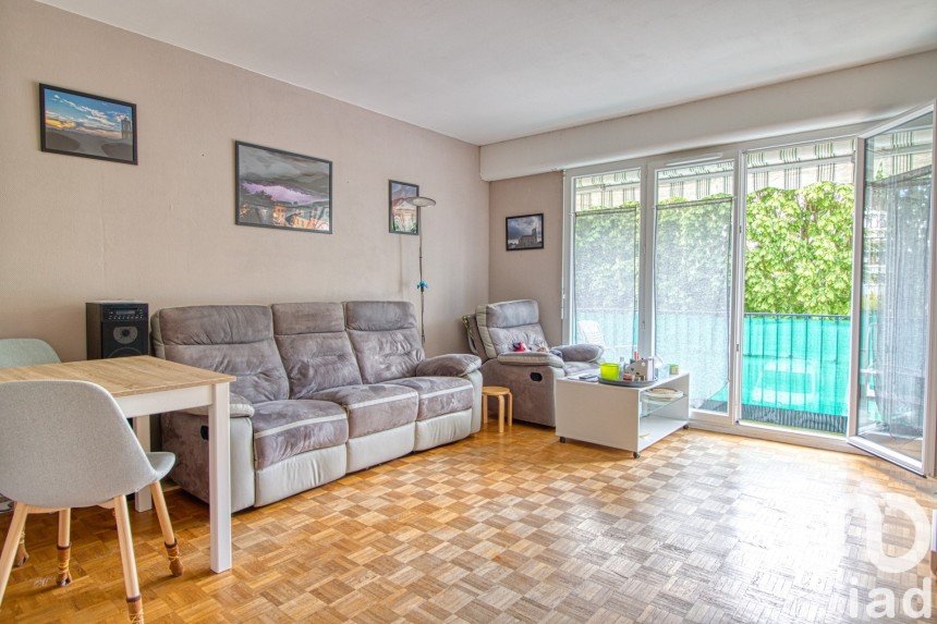 Apartment 3 rooms of 63 m² in Aubergenville (78410)