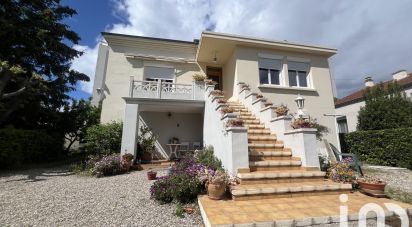 Traditional house 4 rooms of 140 m² in Montélimar (26200)