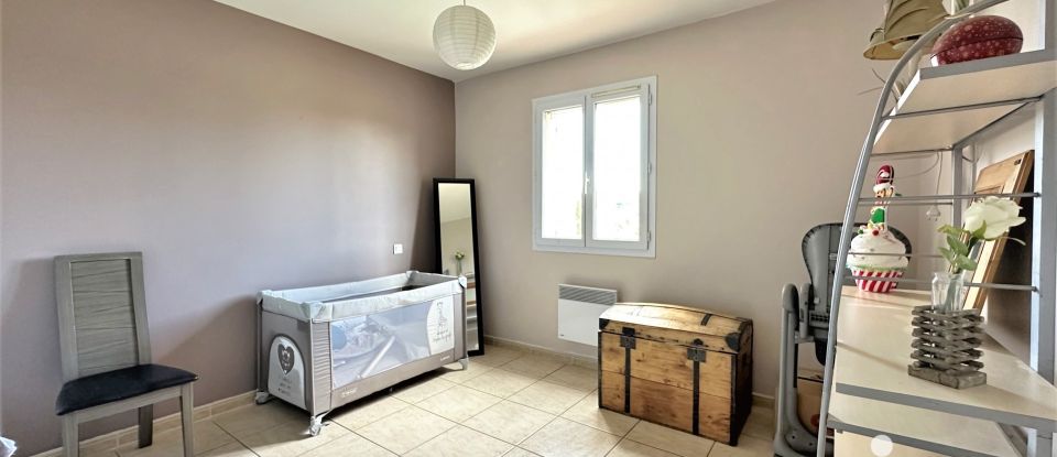 House 4 rooms of 91 m² in Castillon-du-Gard (30210)