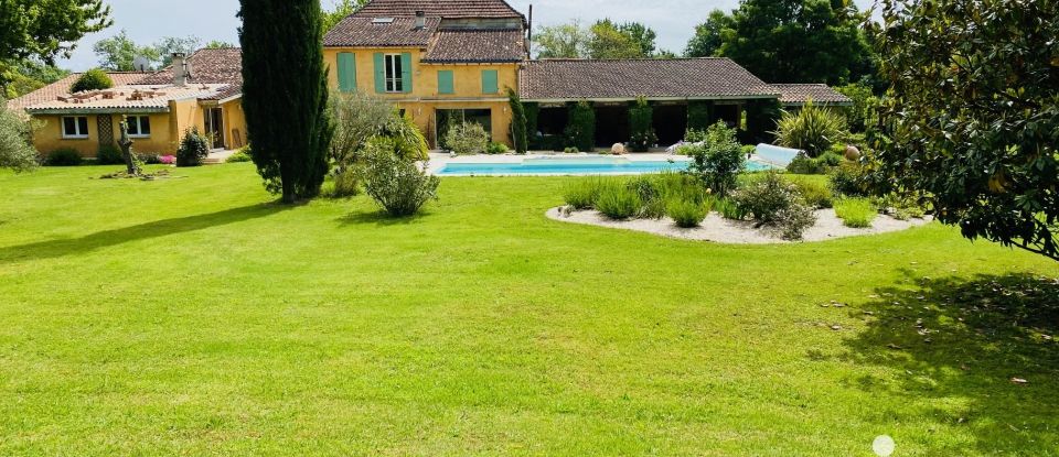 Mansion 8 rooms of 414 m² in Libourne (33500)