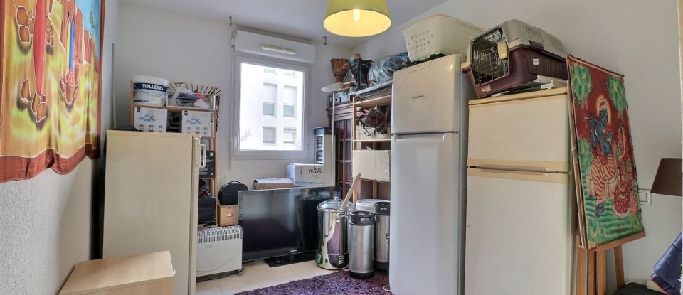 Appartement 3 pièces de 68 m² à Marseille (13010)