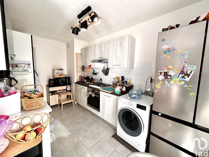 Appartement 5 pièces de 85 m² à Charleville-Mézières (08000)