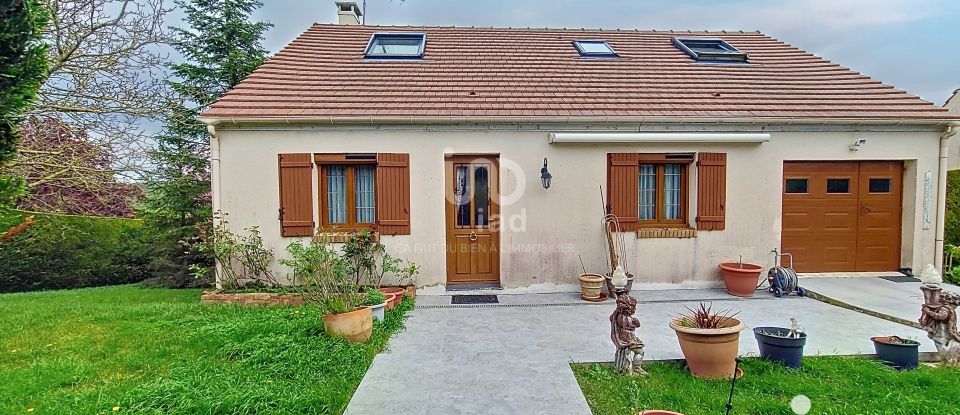 Traditional house 8 rooms of 200 m² in Guerville (78930)