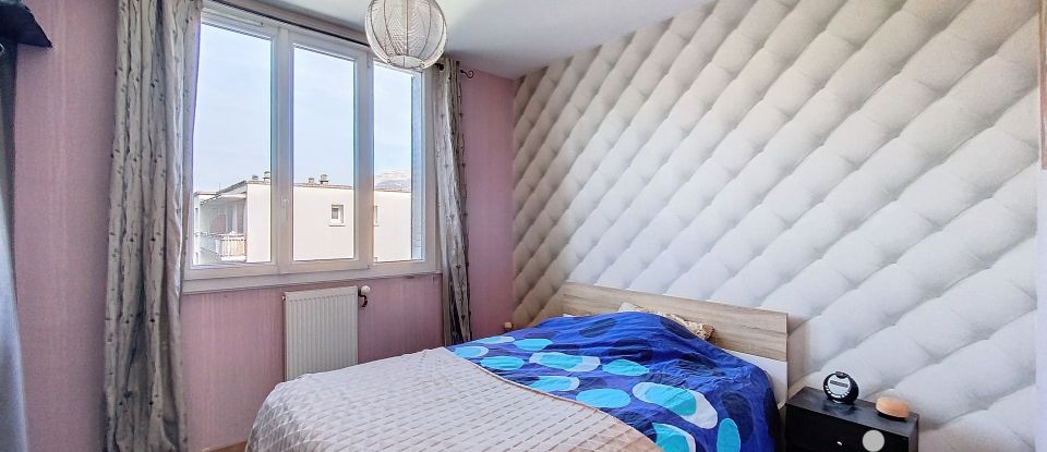 Apartment 3 rooms of 67 m² in Saint-Martin-d'Hères (38400)