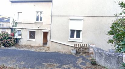 Town house 5 rooms of 190 m² in Thouars (79100)