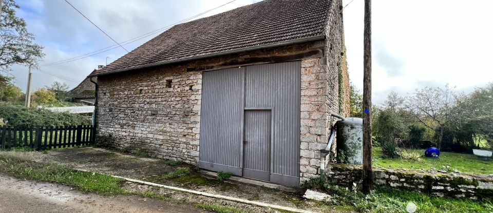Maison traditionnelle 11 pièces de 310 m² à Arnay-le-Duc (21230)