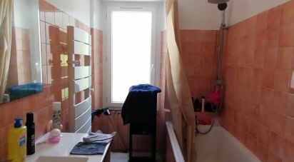 Town house 4 rooms of 70 m² in Luçon (85400)
